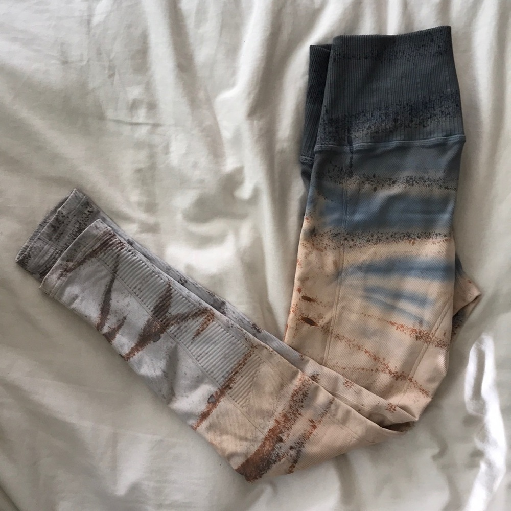 High waisted Avocado Leggings